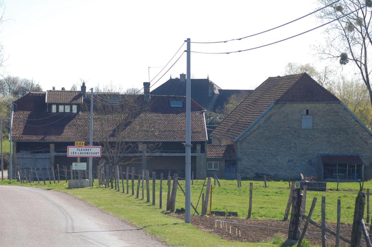 Chambre D'Hotes Juste-Confortable Fleurey-les-Lavoncourt Екстериор снимка