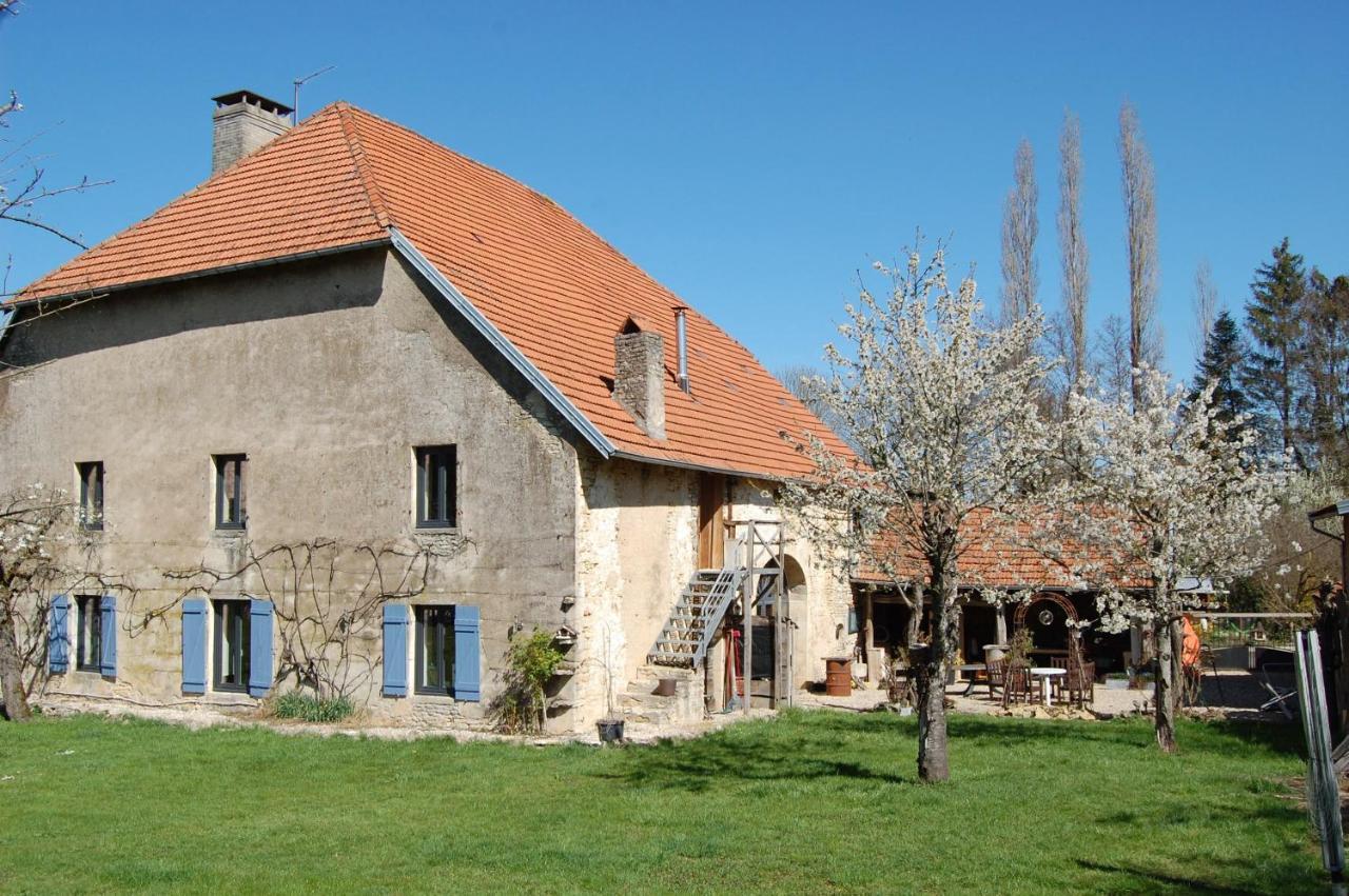 Chambre D'Hotes Juste-Confortable Fleurey-les-Lavoncourt Екстериор снимка