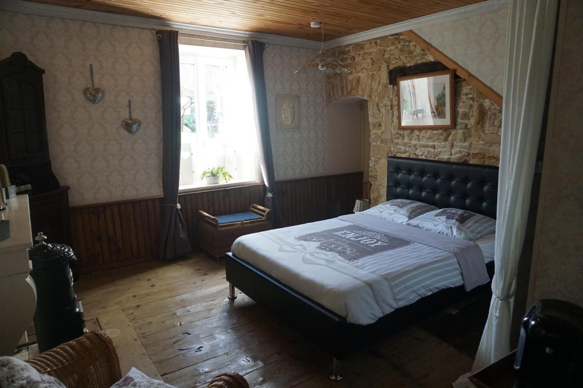 Chambre D'Hotes Juste-Confortable Fleurey-les-Lavoncourt Екстериор снимка