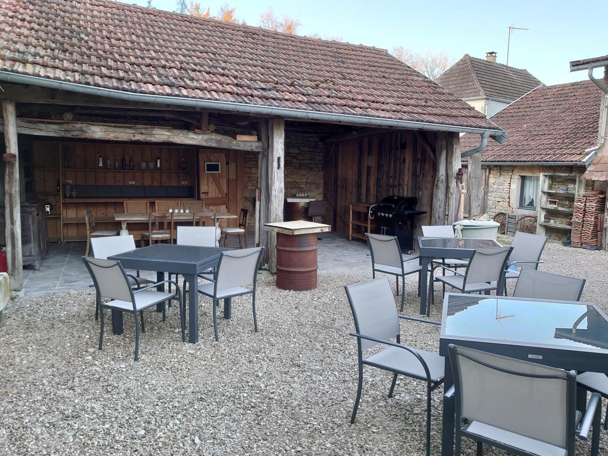 Chambre D'Hotes Juste-Confortable Fleurey-les-Lavoncourt Екстериор снимка