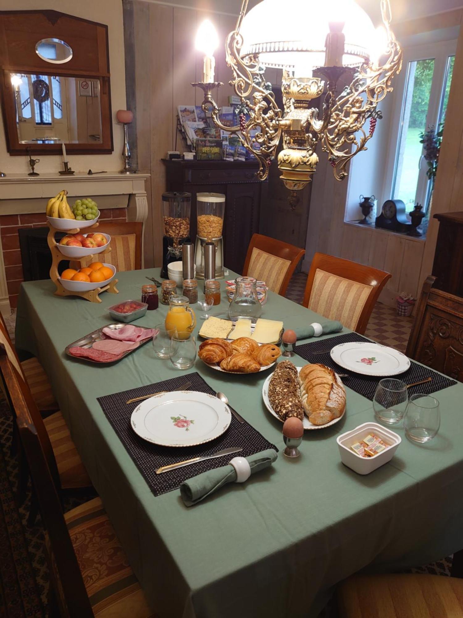 Chambre D'Hotes Juste-Confortable Fleurey-les-Lavoncourt Екстериор снимка